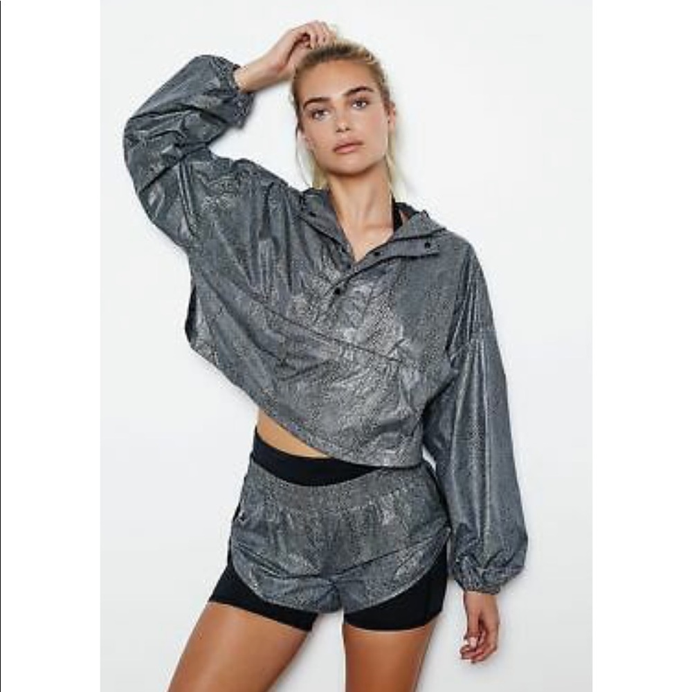 NWT ⚡️FREE PEOPLE Movement Diamond Black Windbreaker